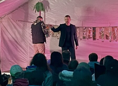 Stage Hypnotist Kris von Sponneck