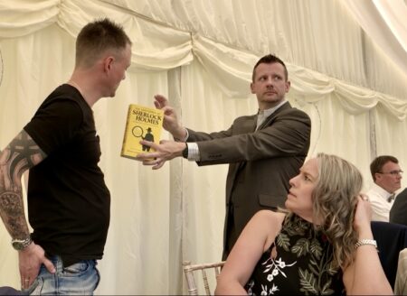Great wedding entertainment | Kris von Sponneck